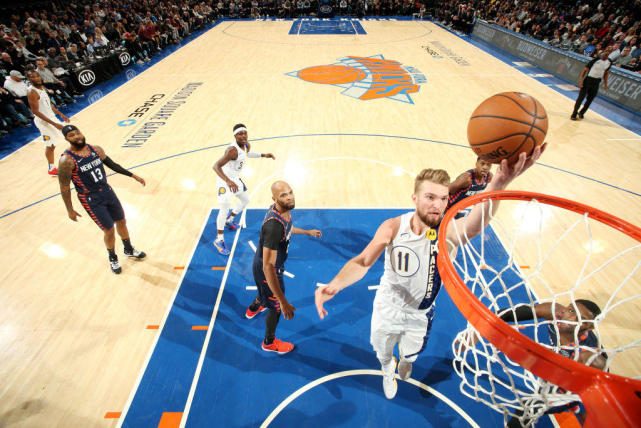  兰德尔两双加绝杀尼克斯客场险胜步行者